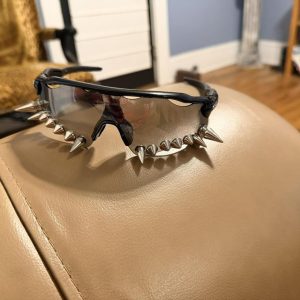 DIY Spiked Vetement 400 Oakleys · IV